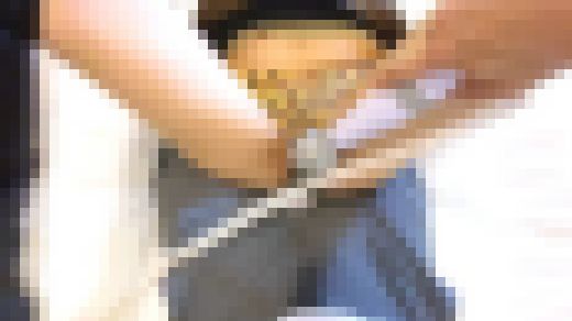 【初！】【ニーハイブーツ★生脚／ハイソ】【潮吹き！】【感度◎】【フェラ】【素股射】ソックス美女の足指を舐めつくす！かほ23才後編　サンプル画像1