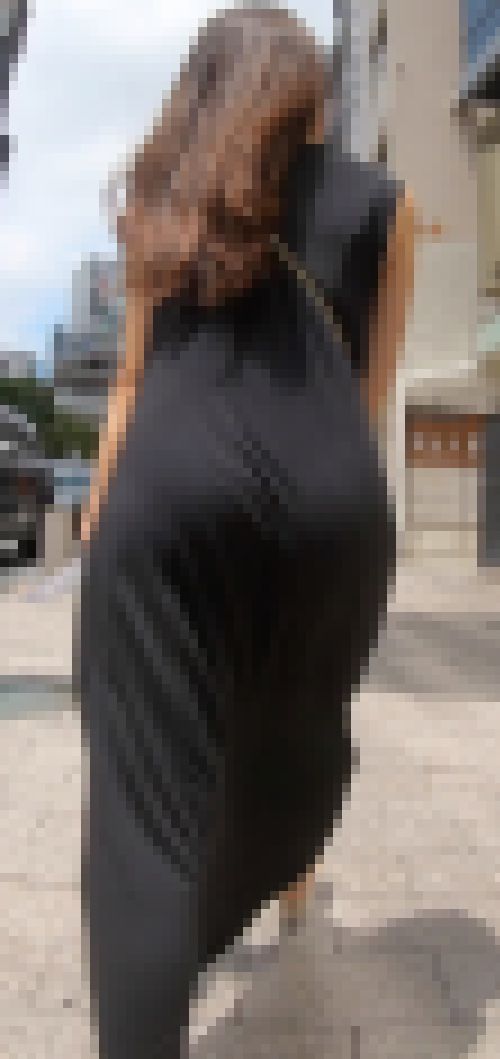 普通パンティで暴れ尻肉を抑える美女　サンプル画像2