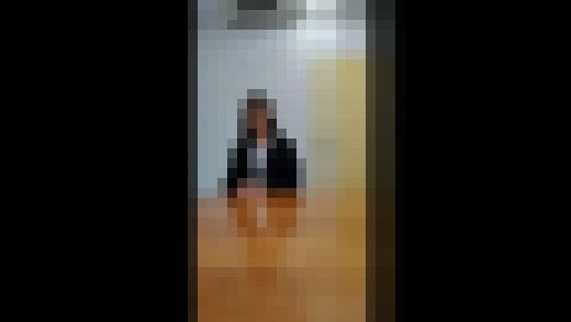 きゃめる137　魅惑の世界へようこそ。 ガッツリ見えるパン◯ィが魅力的です。　サンプル画像1