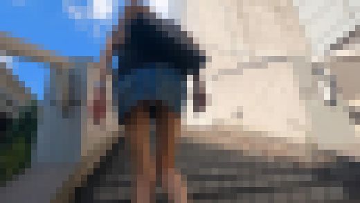 ギャルの背後を追いかけローアングル撮りVol.2 サンプル画像1