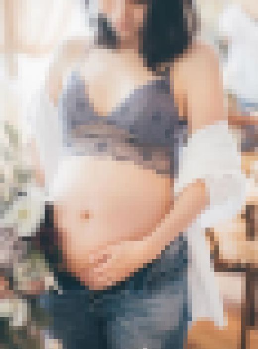素人女性115　パンパンに張ったおっぱい妊婦さん、爆乳さんや巨乳さんもいっぱいです　サンプル画像1
