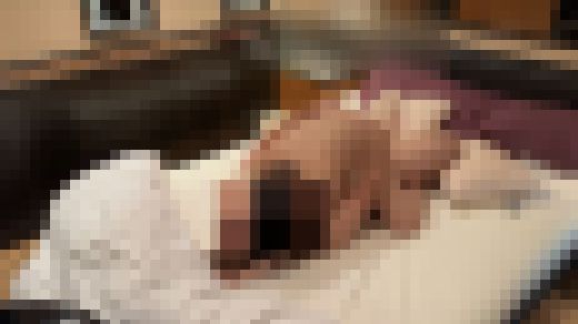 143-広瀬すず似で経験人数1人だけの１８歳に初中だし、初デンマ『貴方も実際出会えるシリーズ』　サンプル画像1