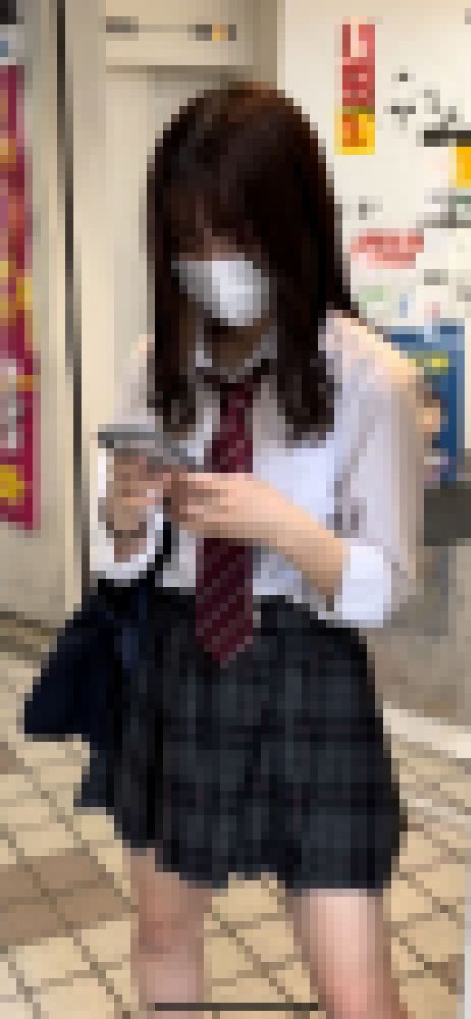 極上制服K逆さ撮り　サンプル画像2