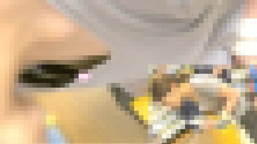 【再編】胸元の殿堂vol.154 美人JDさんの美しすぎる胸元に釘付け サンプル画像3