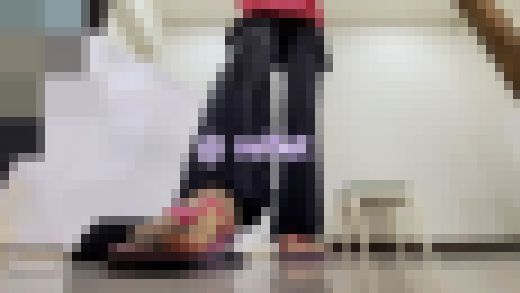 サンダルでキーボードペダル踏み #12 サンプル画像2