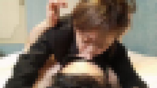 長ベロで顔をべろんべろんに舐められながら、高速杭打ちピストン騎乗位で中出しを懇願する淫乱痴女に骨抜きにされてしまうM男　サンプル画像2