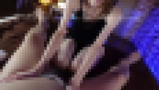 エグい膝裏コキからの仰向け亀頭責めメンズエステ！ちっぱいセラピ　サンプル画像1