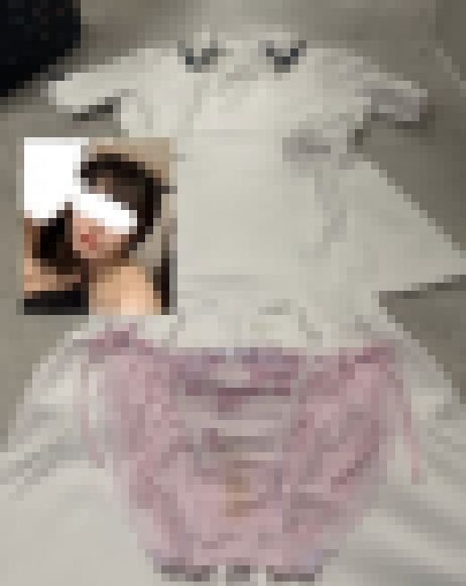 看護師(23)仕事後デート（ナース服・私服&勝負下着）　サンプル画像1