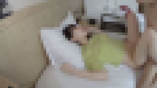 ピチピチ白レギンスに興奮！着衣フェチ【日本人は美しいvol.07】19歳みりやちゃん【個人撮影】7エッチ目 固定カメラ①　サンプル画像3