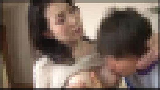 【GJ】欲求不満を息子の友達のませガキちんこで満たしてしまう巨乳なママたち！！ #002 [GSNJV-002-02]　サンプル画像1
