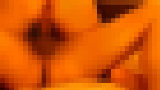 PTAの役員会にスーツで現れた近所の主婦、黒ストッキングに手を入れていじってみました。　サンプル画像3