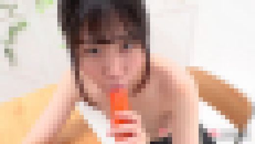 琴美りお【4K動画】寝起きで空腹！舌と口でじっくり味わうソーセージ舐め　サンプル画像3