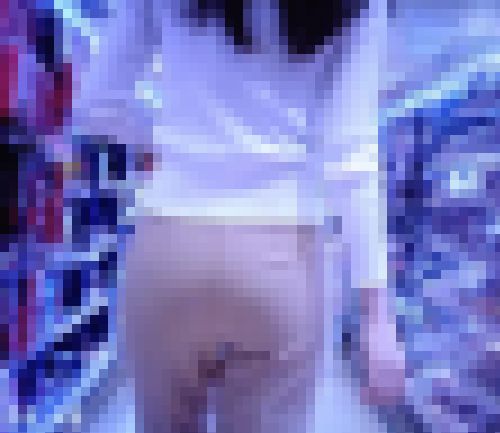 スタイル抜群の美人OLがピタパンでプリプリのお尻をムニュムニュさせて歩いてるよ　サンプル画像1