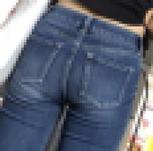 048 ムッチムチなスキニー美女2人セット サンプル画像2
