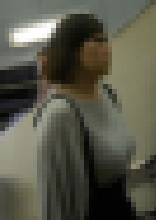 暴れ巨乳奥様　サンプル画像1