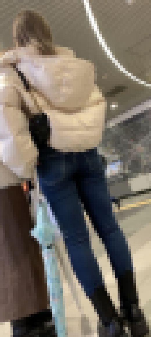 051 見惚れてしまうお姉さんのハイウエストスキニー尻　サンプル画像2