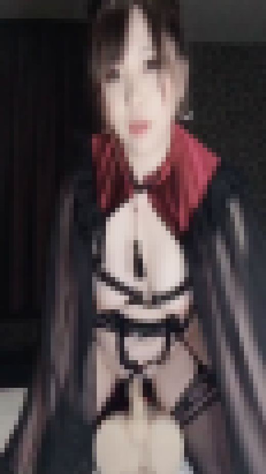 【素人】エロいコスプレ下着姿でオナニー　サンプル画像2