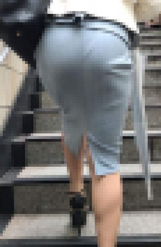 【好評再販SALE】エロ金髪ギャル×食い込みエロパンティーラインの融合！むっちり立ちバックで淫乱女確定肉尻エロ【141】　サンプル画像3