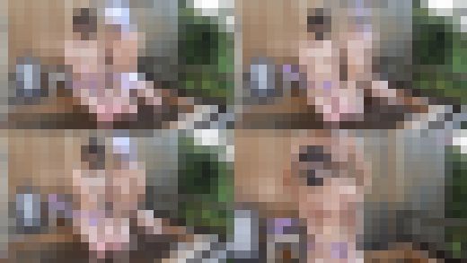 温泉女子さん、混浴露天風呂でおじさんの勃起チ●ポに興味津々（1） 水着を脱がされて巨乳揉み悶絶編　サンプル画像2