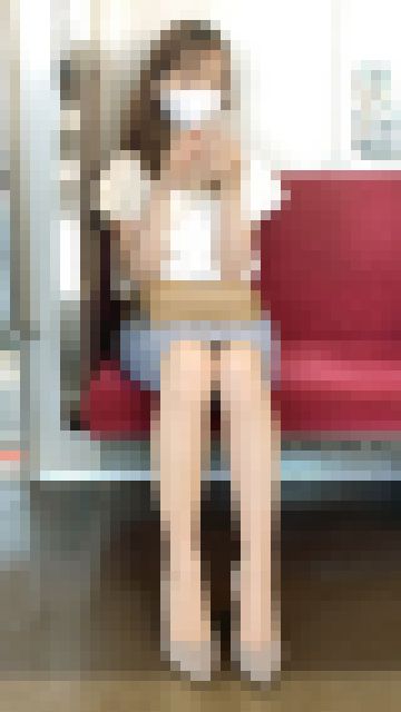 清潔感があるアパレル店員風の美女を対面撮影（其の五）　サンプル画像1