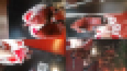 みくちゃんのサンタのガラステーブルでザリガニCRUSH 1　サンプル画像2