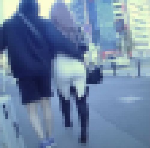 【後編】超絶セクシー極上美女がスーパー極薄スキニータイツで国宝級の超美爆尻パンパンにさせて歩いてるよ　サンプル画像1