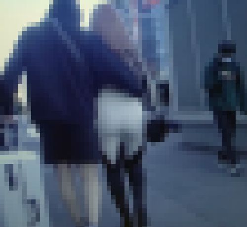 【後編】超絶セクシー極上美女がスーパー極薄スキニータイツで国宝級の超美爆尻パンパンにさせて歩いてるよ　サンプル画像2