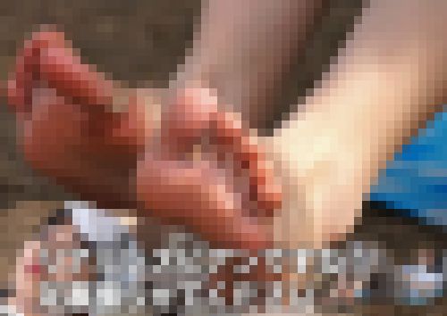 リアルレズビアンですね!足裏撮らせてください サンプル画像3