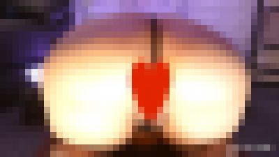 四つん這い黒色マイクロTバック　サンプル画像1