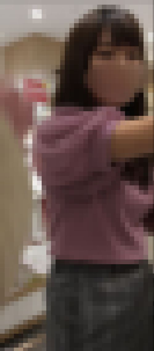 #3◇Full HD triple店員パンチラ◇　サンプル画像1