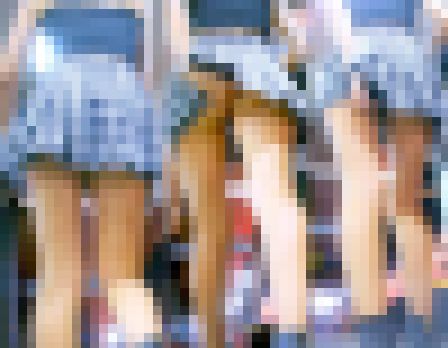 【フルHD】スカートに手を入れ、パンツを引っ張り出して！　サンプル画像1