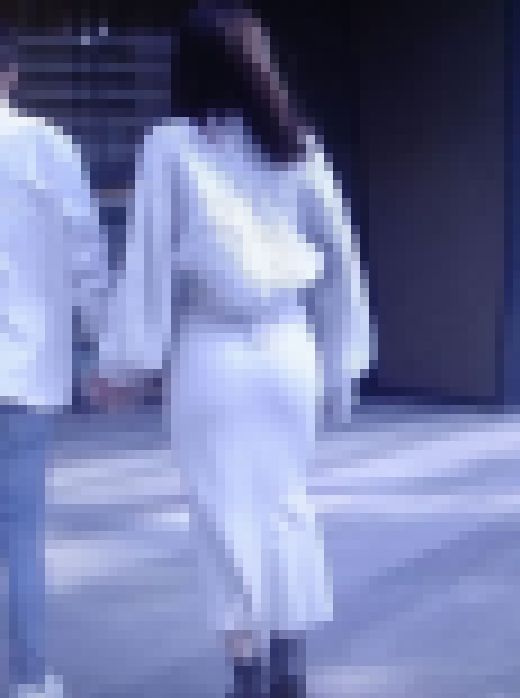 清楚お嬢様系美女がタイトスカート履いて美尻ラインくっきり出して歩いてるよ サンプル画像3