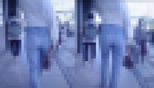 たまらんエロスタイルのタイトデニム履いた極上美女が美巨尻パンパンにパツらせて歩いてるよ サンプル画像1