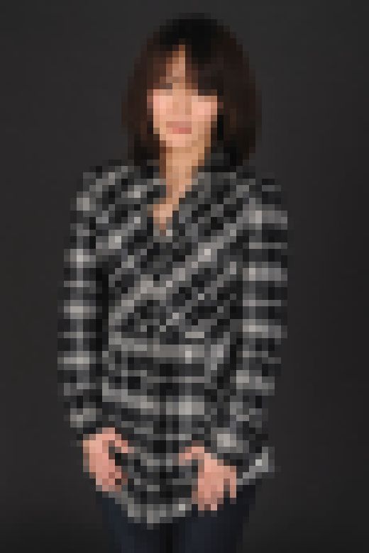 人妻さんの私服と下着の写真集 #008 サンプル画像1
