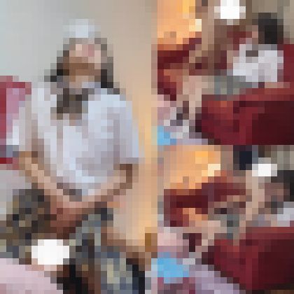 【リフレ盗撮】AK〇48顔美少女 裏オプ生セックス 膣出し2発 乳射1発　サンプル画像3