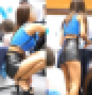 エロすぎるお尻!パンティ透け透けお姉さん サンプル画像1