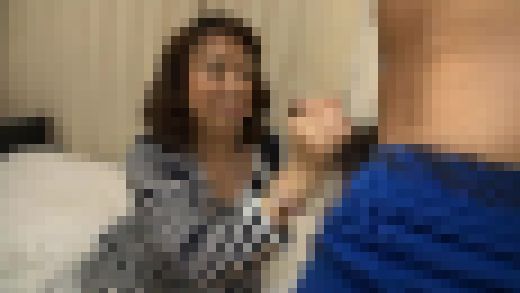 人妻にセンズリ見せたら興奮して･･･！File.19　サンプル画像2