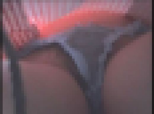 人妻・熟女専門隠し撮り師が集めたローアングルコレクション　02　サンプル画像3