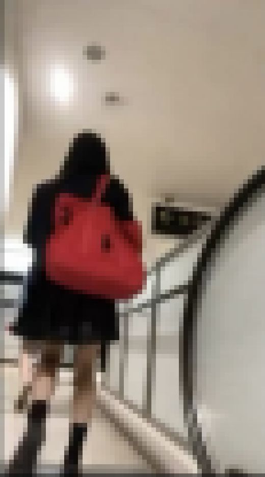 捲りパンチラ01 サンプル画像2