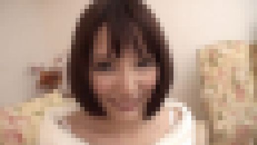 【素人】ショートカット女子と3P中出しセックス　サンプル画像1