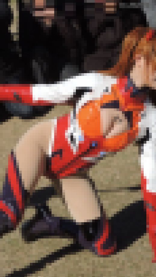 コスプレ2018冬おっぱい谷間プリ尻ハミ出るヌーブラw【動画】イベント編 4115~4124セット販売 サンプル画像3