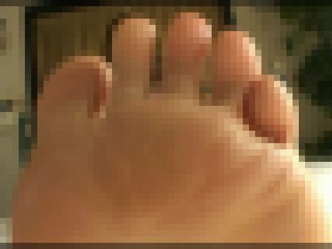 【CF】足裏を見せる女 #135GLD-036-03 サンプル画像3