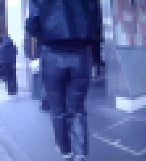 清楚で色っぽい美人お姉さんが超ピタピタなレザーパンツ履いてTバック美爆尻を食い込ませて歩く姿がヤバい サンプル画像3