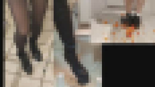 ムレムレの酸っぱ臭いタイツ＆ブーツで市中を闊歩する我らがまをたぬ！ミルクをクラッシュしてお清めだ！　サンプル画像1