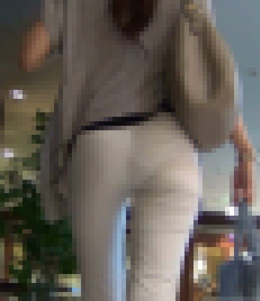 エッチな白パンお姉さん　サンプル画像3