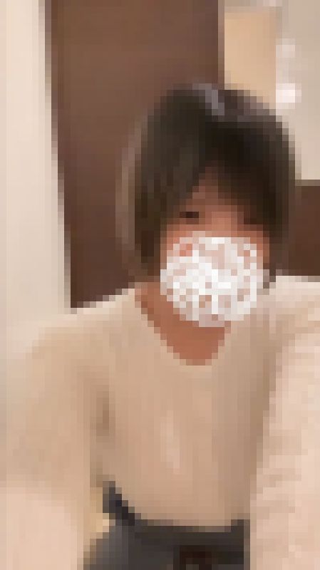 【素人】ショートボブ巨乳美女_指ズボオナニーでアヘ顔昇天 サンプル画像1