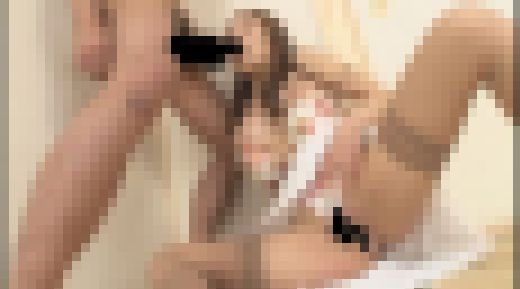 旦那さまとはセックスレスで溜まった美熟女さんに【せんずり】見せたらどおなるんだろう？　06　サンプル画像3