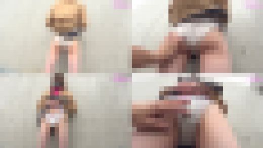 パンツ見せたがりなスレンダーJ.Kちゃんは欲求不満(4)野外露出痴カン編 サンプル画像1