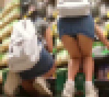 【FHD高画質】スーパーでしゃがみと背伸び！丸見えです　サンプル画像2
