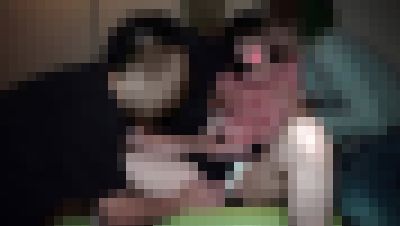 【個撮】パパ活でおじさん達とカメラの前でランコーしちゃう女子(前半　サンプル画像1